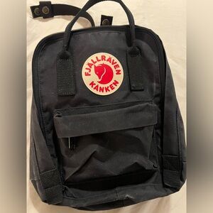 Fjallraven Kånken Black Backpack